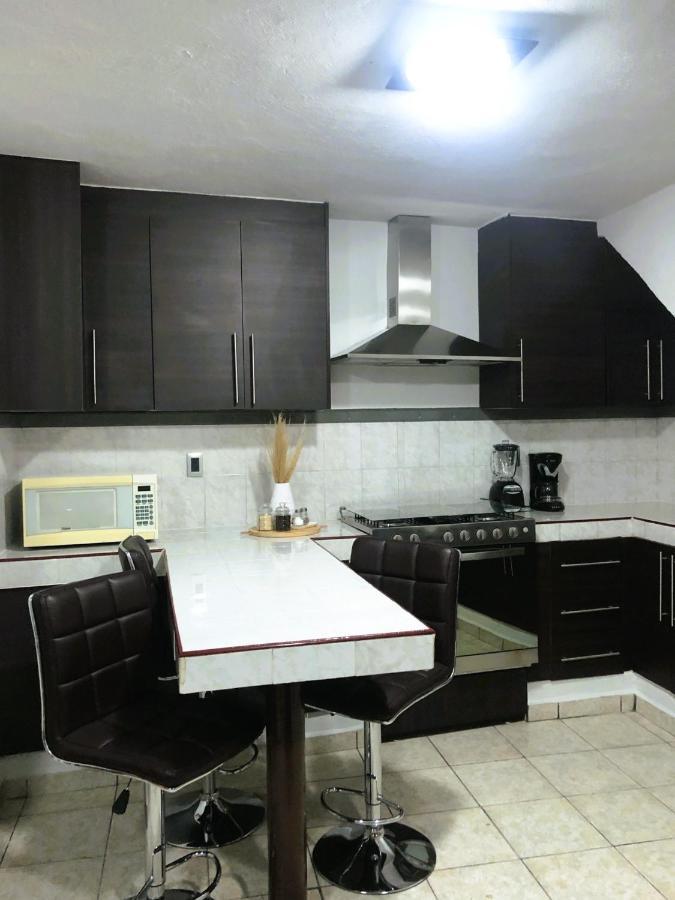 Gualdras Departments With Parking 7min To Downtown Apartamento Guanajuato