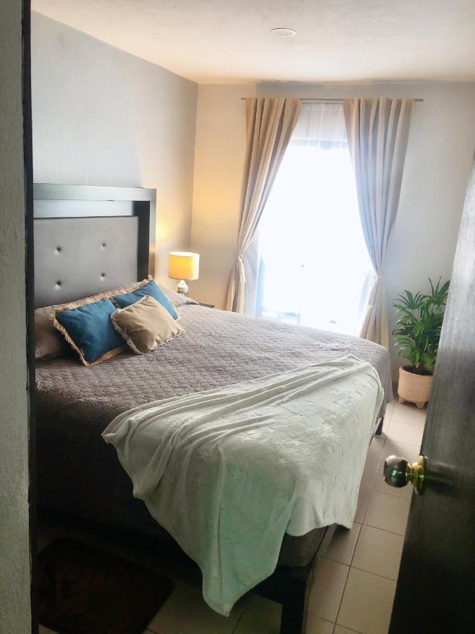Gualdras Departments With Parking 7min To Downtown Apartamento Guanajuato